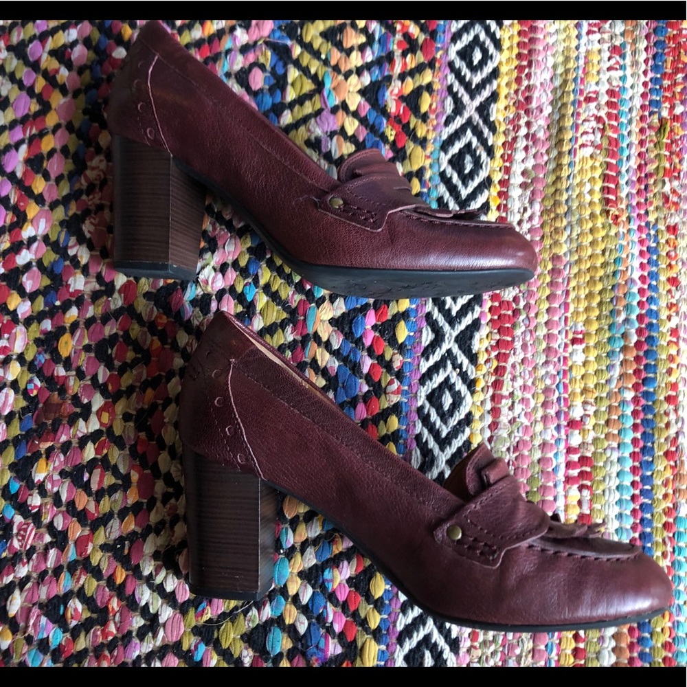 Clarks - Stacked Burgundy Penny Loafers - Size 7 - Picture 5 of 8